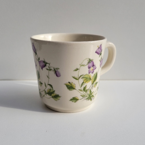 Vintage Floral Ceramic Mug - Picture 2 of 5
